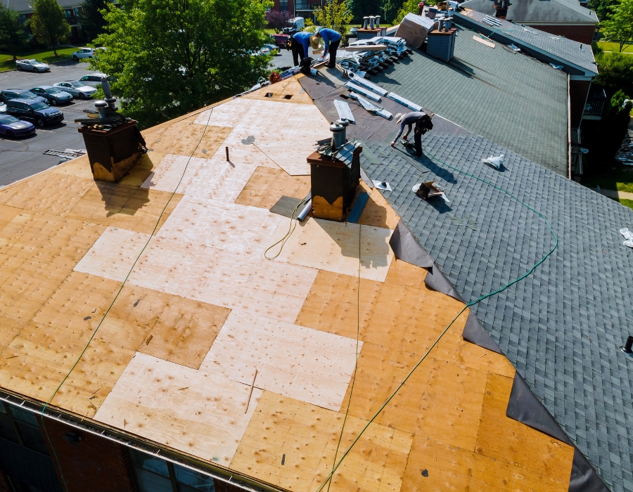 Pros and Cons of Different Roofing Materials for Massachusetts Homes