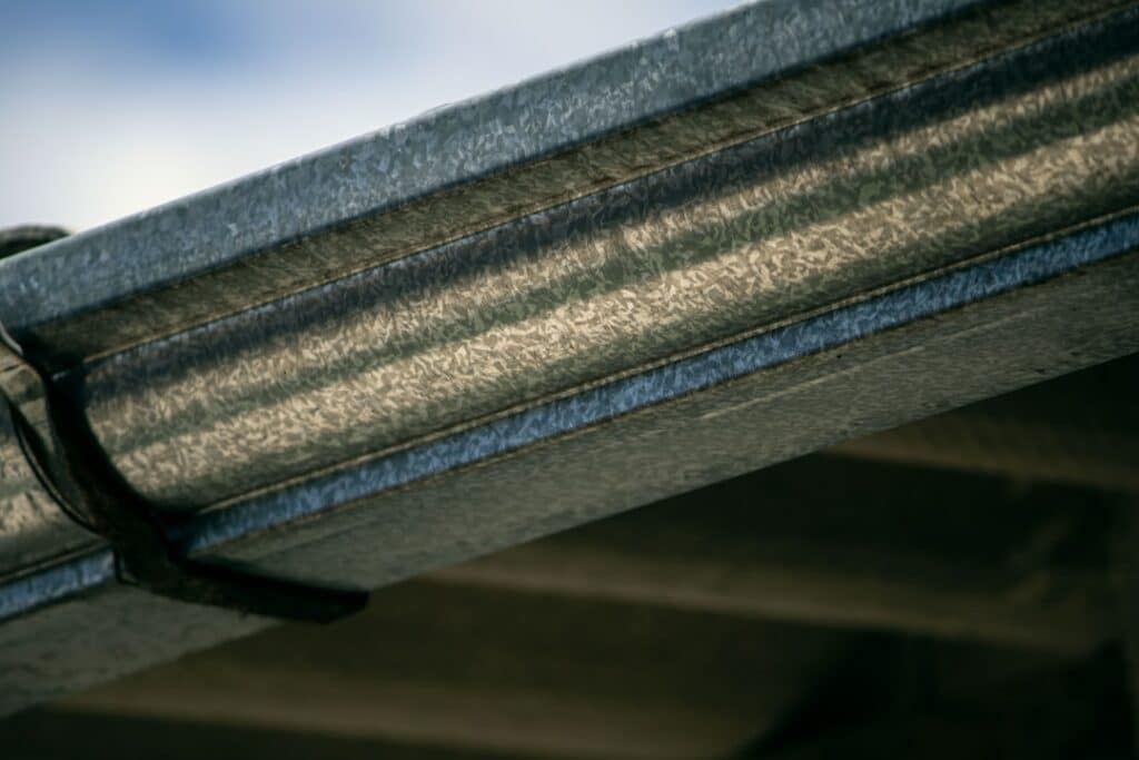 Local Gutter Installation: Who to Call for Expert Service