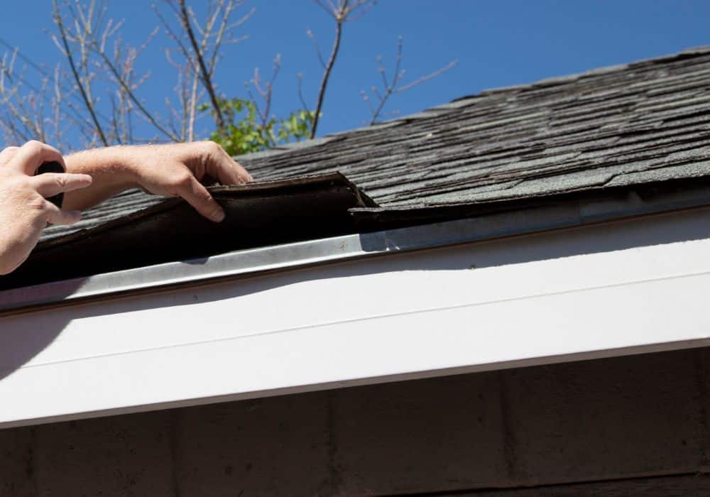 Local Roof Inspection Services: Who to Hire for Quality Assessments